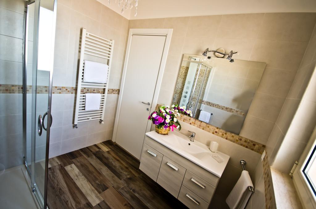 Hotel Vistamare House Monopoli Zimmer foto